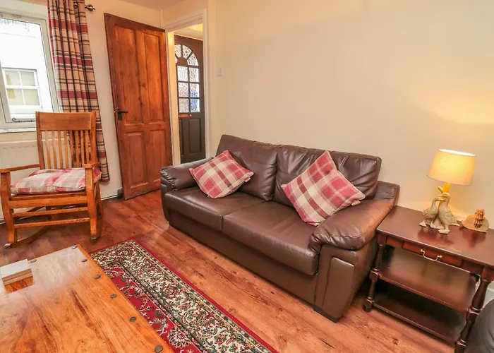 Magpie Cottage